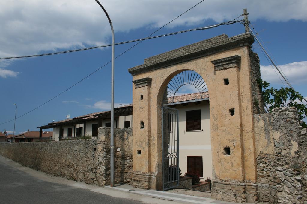 Appartamenti Porta Antica Di Тропея Номер фото